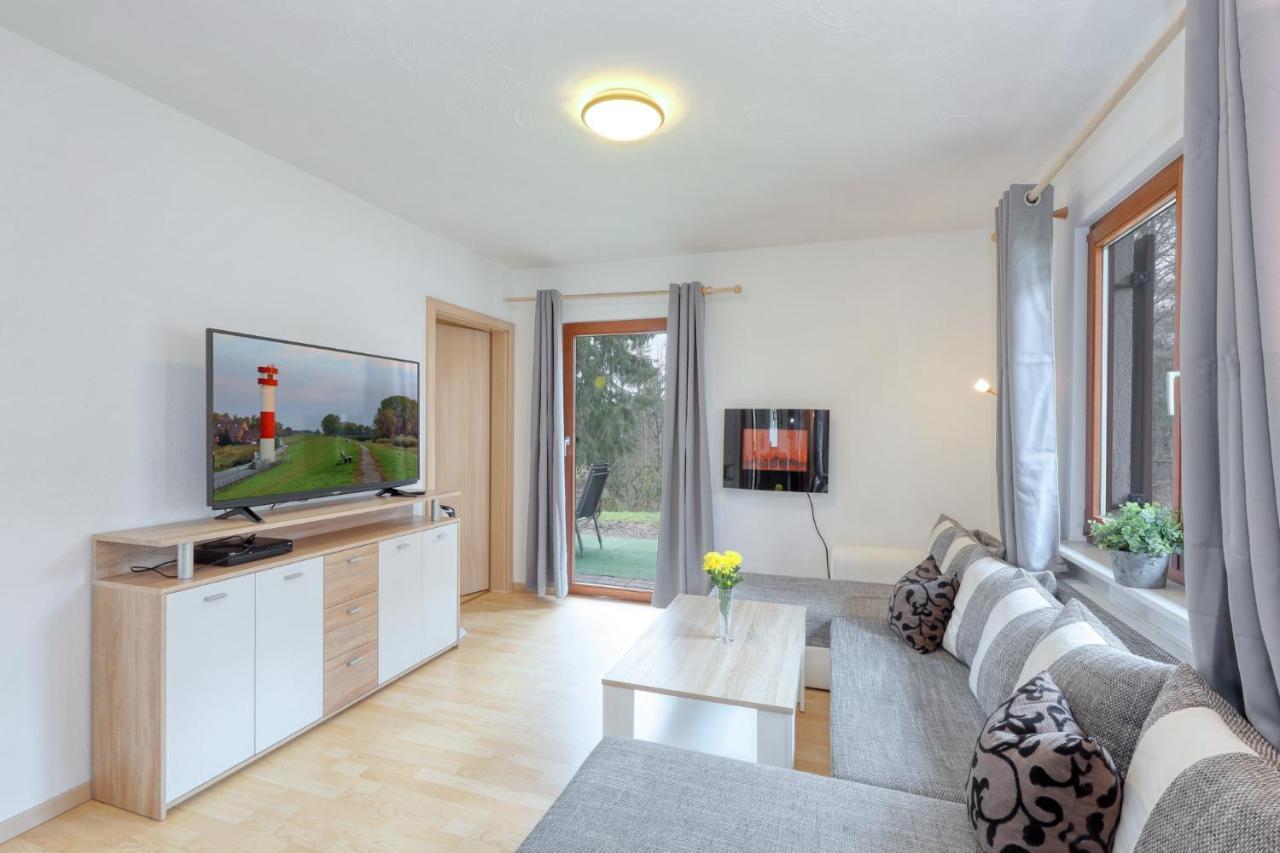 Seepark Kirchheim Ferienhaus Bei Vera Mit Sauna 外观 照片