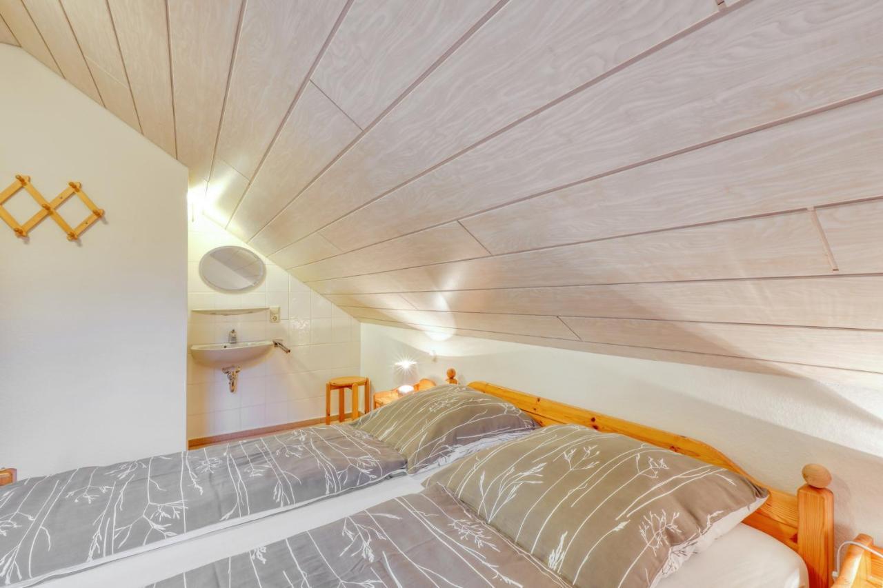 Seepark Kirchheim Ferienhaus Bei Vera Mit Sauna 外观 照片