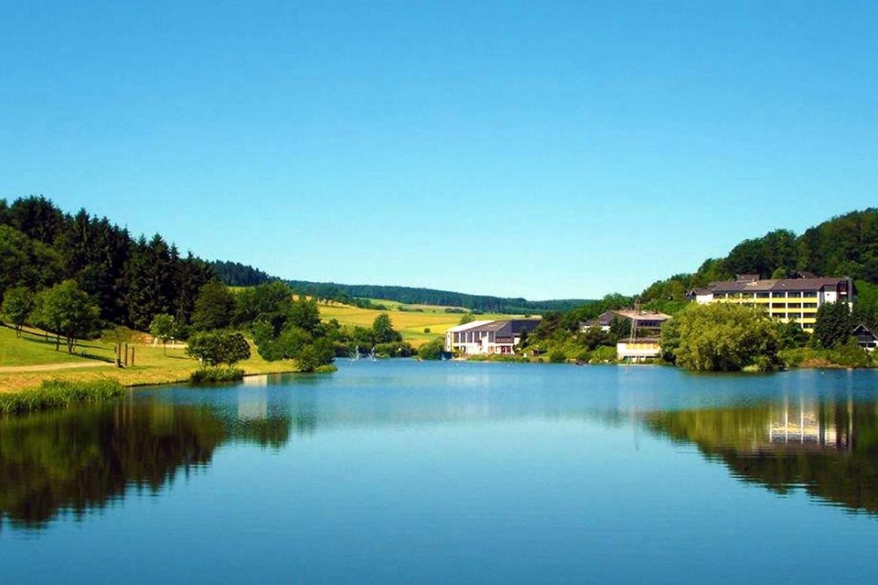 Seepark Kirchheim Ferienhaus Bei Vera Mit Sauna 外观 照片