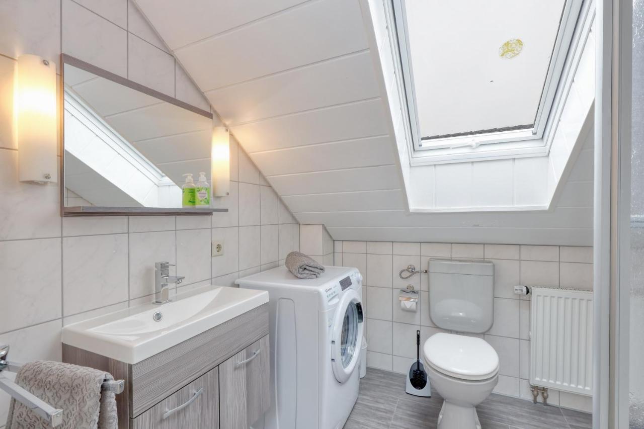 Seepark Kirchheim Ferienhaus Bei Vera Mit Sauna 外观 照片